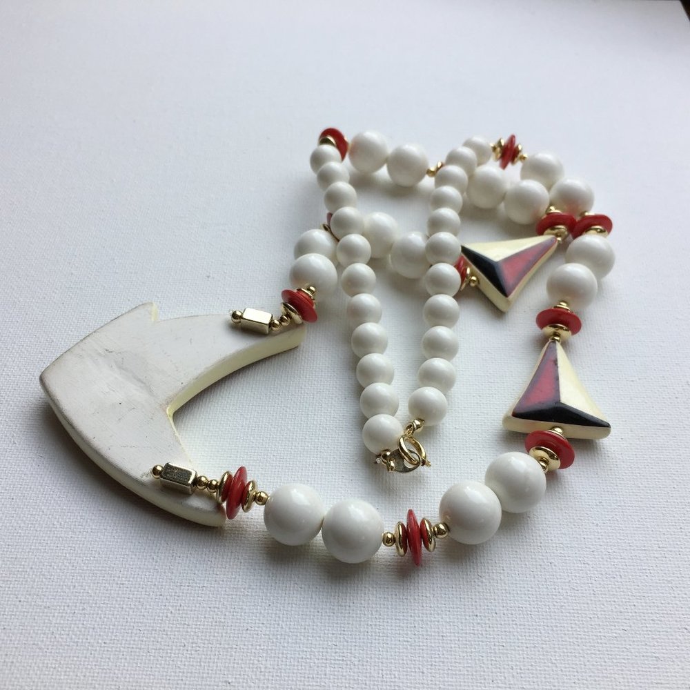 Vintage Art Deco Chunky Bead Necklace And Earrings - Picture 13 of 16